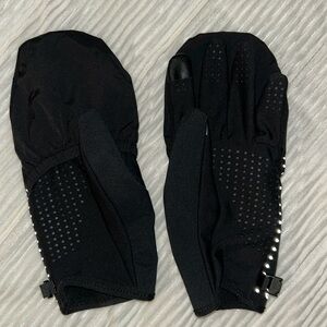 Lululemon gloves